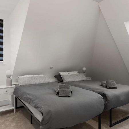 Flat 5 - Star London Vivian Lane 2-Bed Residence The Hyde Экстерьер фото
