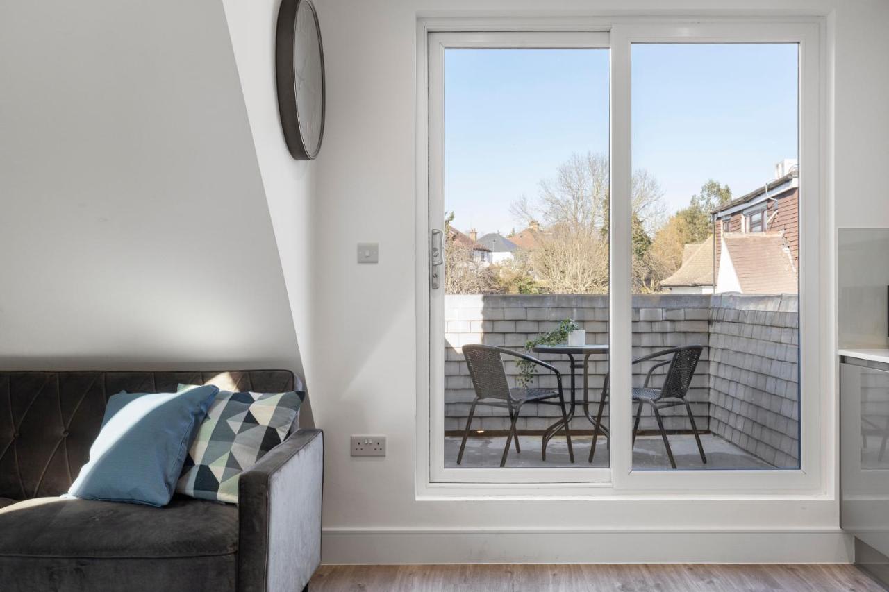 Flat 5 - Star London Vivian Lane 2-Bed Residence The Hyde Экстерьер фото
