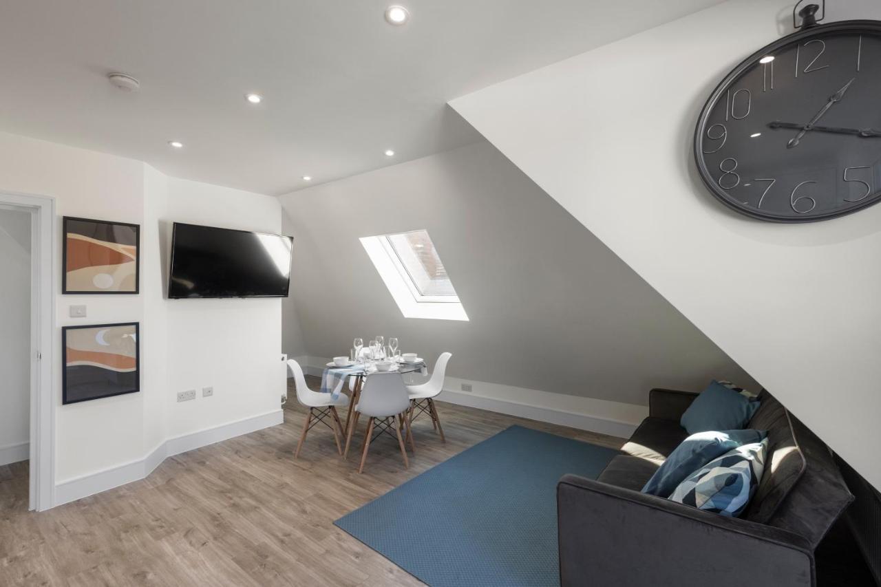 Flat 5 - Star London Vivian Lane 2-Bed Residence The Hyde Экстерьер фото
