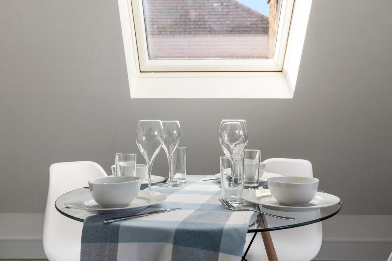 Flat 5 - Star London Vivian Lane 2-Bed Residence The Hyde Экстерьер фото